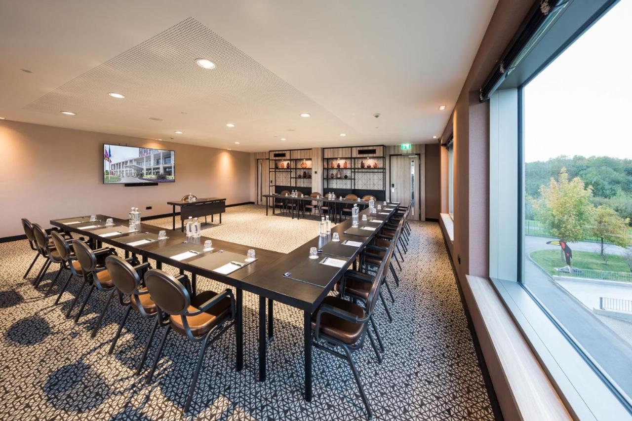 Van Der Valk Hotel Duesseldorf Bagian luar foto