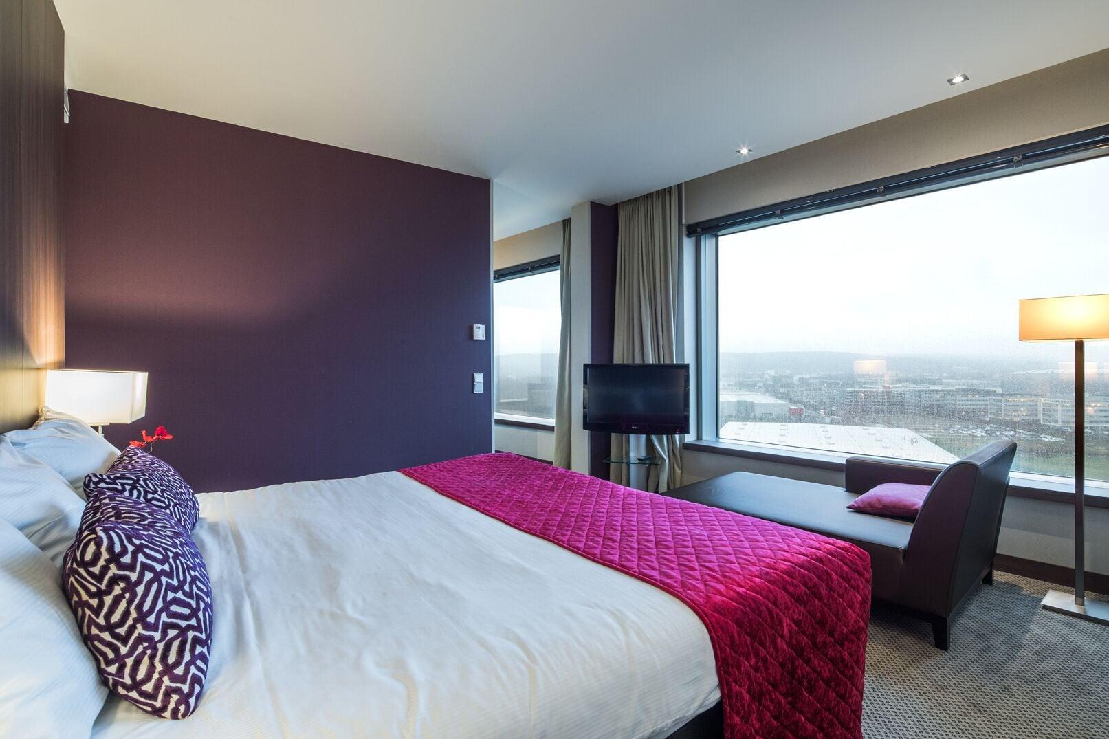 Van Der Valk Hotel Duesseldorf Bagian luar foto