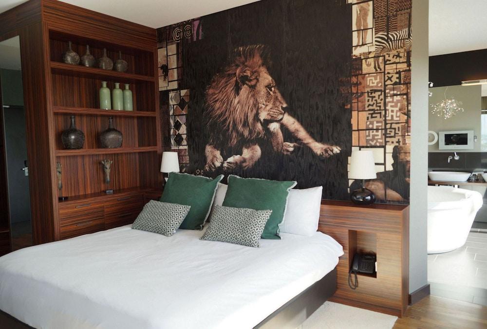 Van Der Valk Hotel Duesseldorf Bagian luar foto
