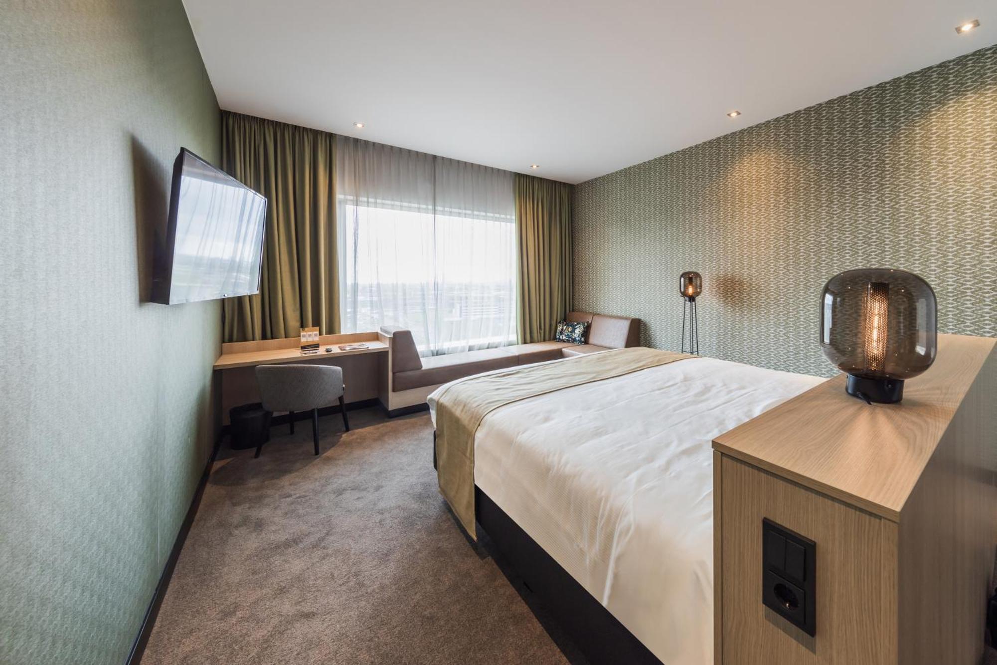 Van Der Valk Hotel Duesseldorf Bagian luar foto
