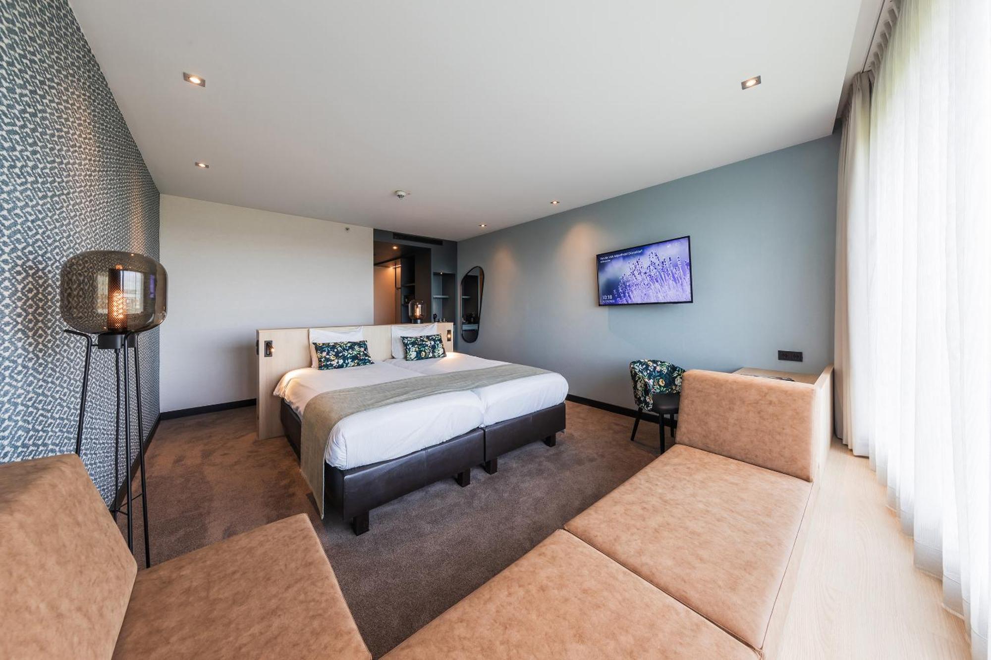 Van Der Valk Hotel Duesseldorf Bagian luar foto