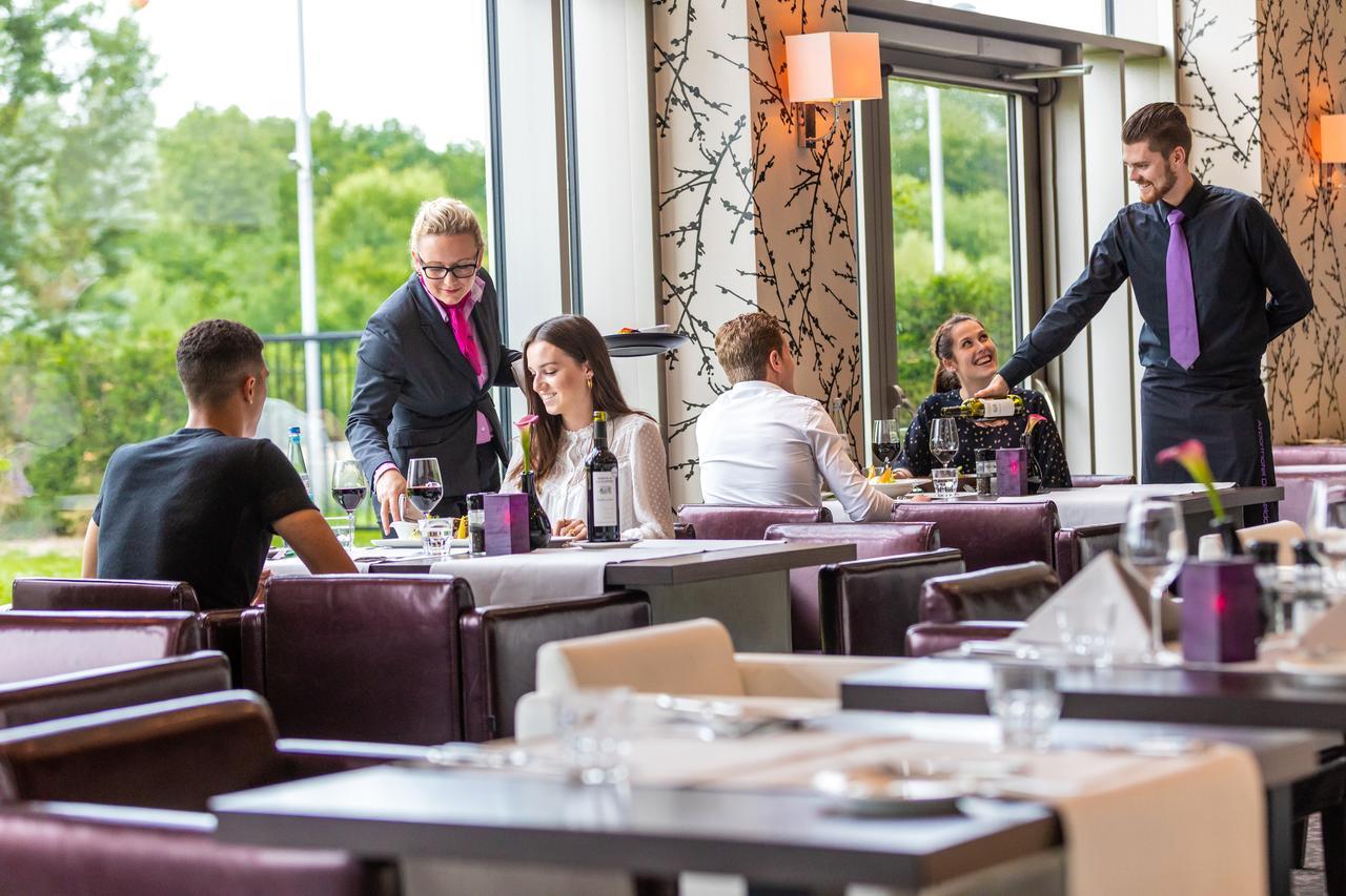 Van Der Valk Hotel Duesseldorf Bagian luar foto
